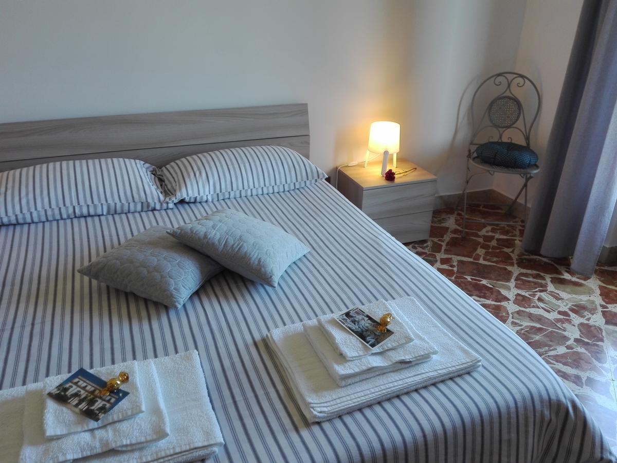 Ferienwohnung Casa Vacanze Demetra Bagheria Exterior foto